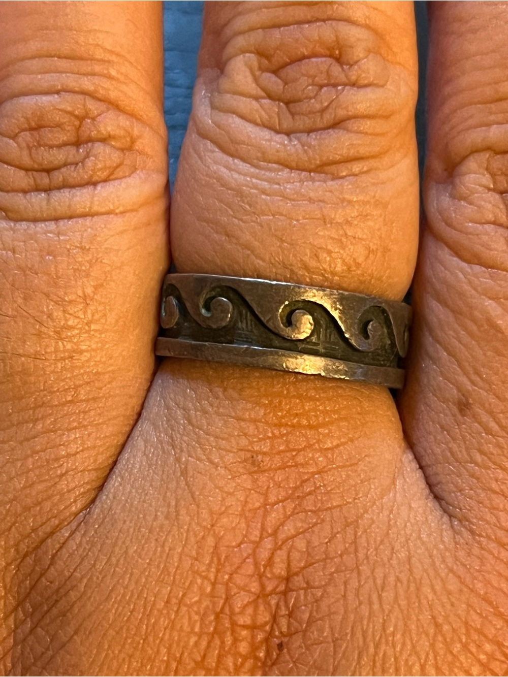 Southwestern Sterling Silver Hopi Wave Design Band Ring